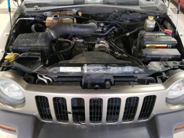 Photo 7 from auction – 2004 JEEP LIBERTY SP with VIN 1J4GL48K04W137875