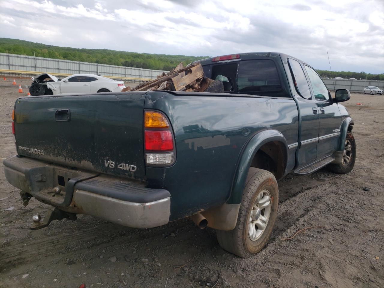 Photo 4 from auction – 2000 TOYOTA TUNDRA ACC with VIN 5TBBT4811YS103157