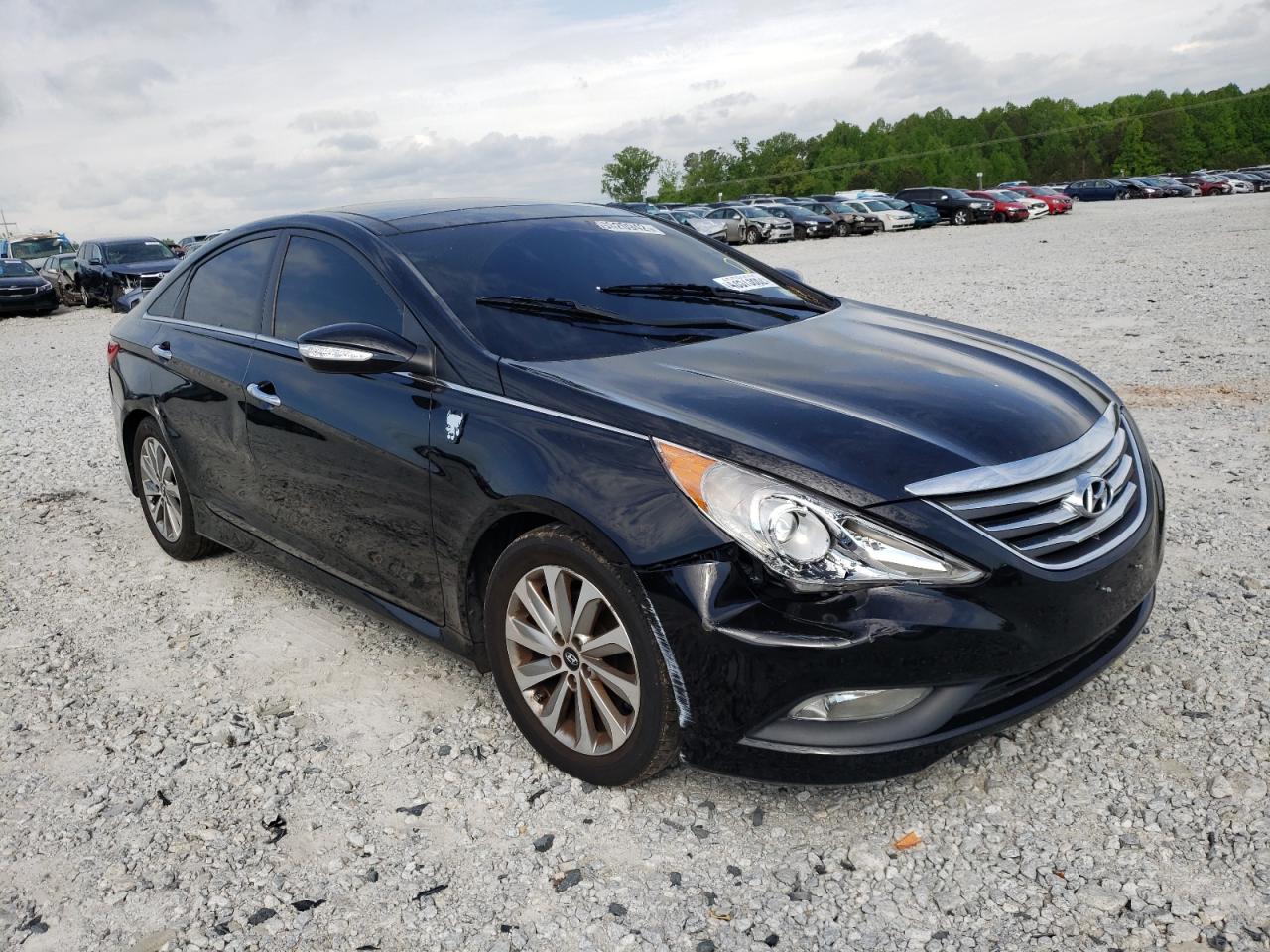 HYUNDAI SONATA SE 2014 with VIN 5NPEC4AC8EH852085 - Photo from auction
