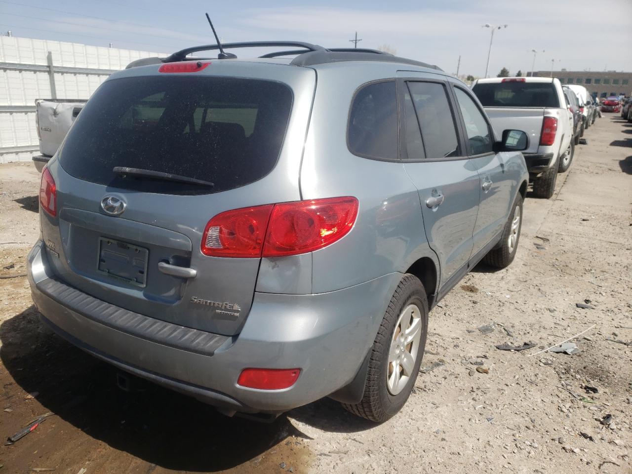 Photo 4 from auction – 2009 HYUNDAI SANTA FE G with VIN 5NMSG73D79H288088