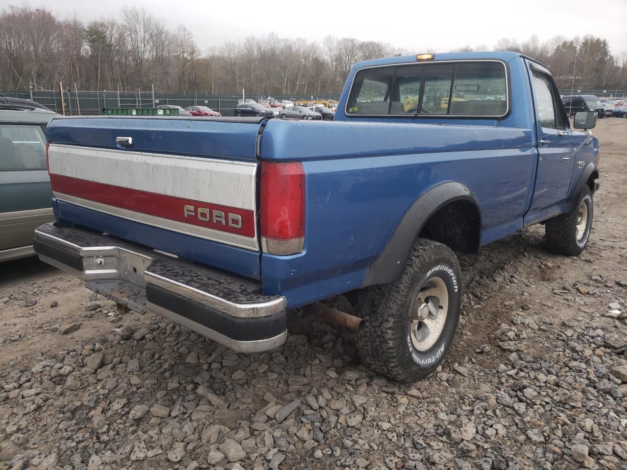 Photo 4 from auction – 1990 FORD F150 with VIN 1FTEF14Y1LNA10778
