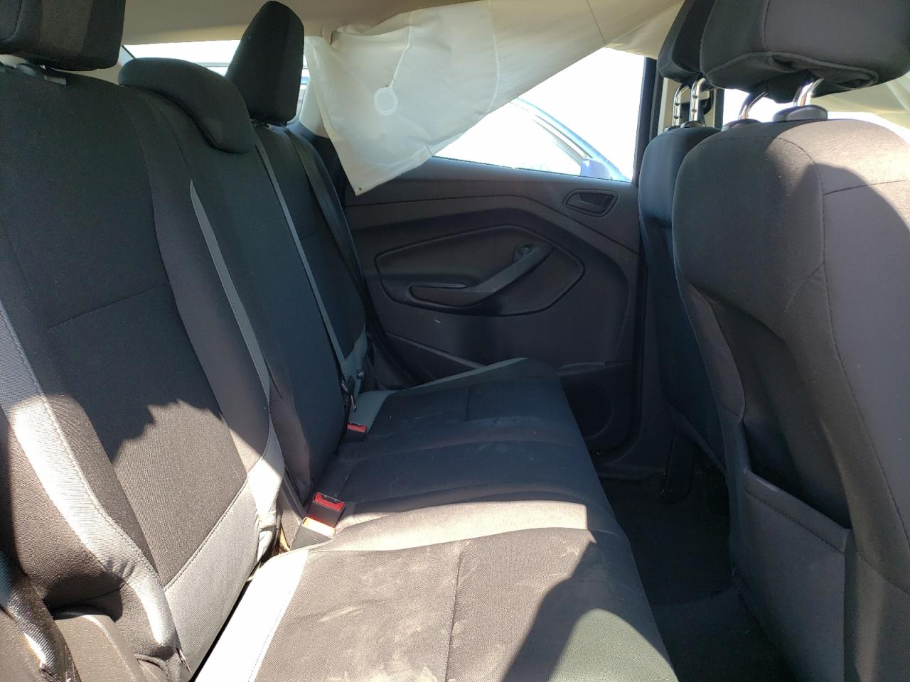 Photo 6 from auction – 2015 FORD ESCAPE S with VIN 1FMCU0F75FUA91267