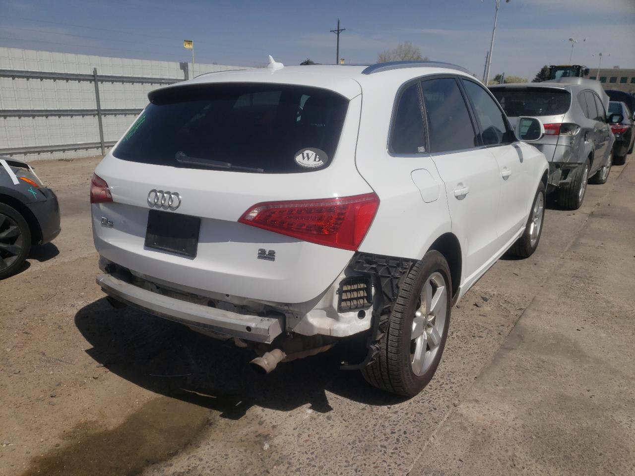 Photo 4 from auction – 2010 AUDI Q5 PREMIUM with VIN WA1LKAFP3AA017334