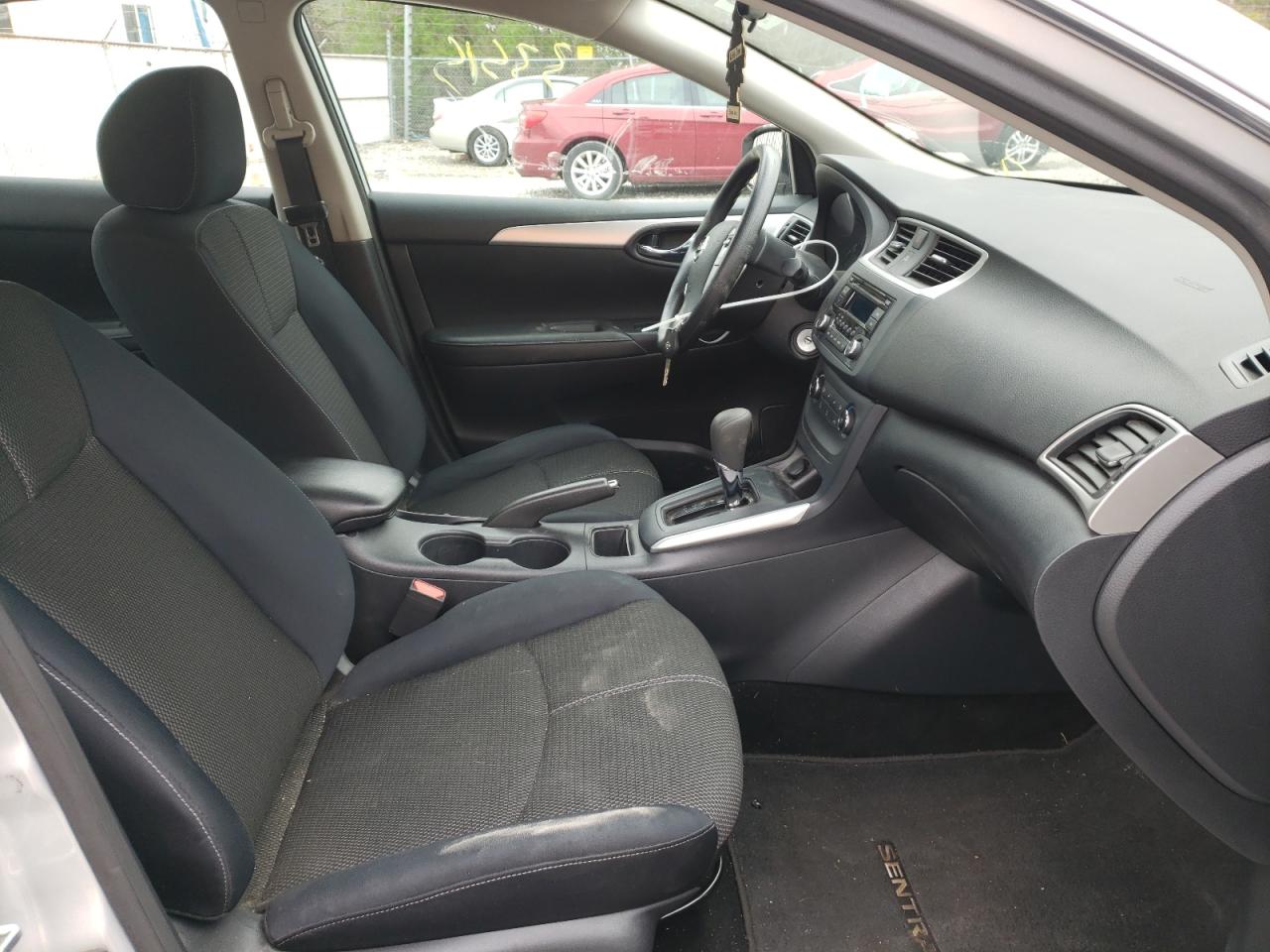 Photo 5 from auction – 2017 NISSAN SENTRA S/S with VIN 3N1AB7AP5HY281963