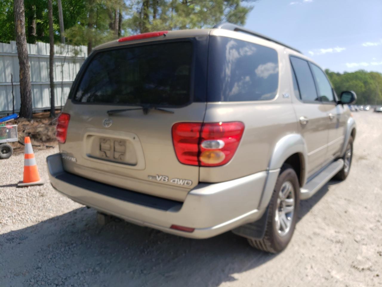 Photo 4 from auction – 2003 TOYOTA SEQUOIA SR with VIN 5TDBT44A73S184493