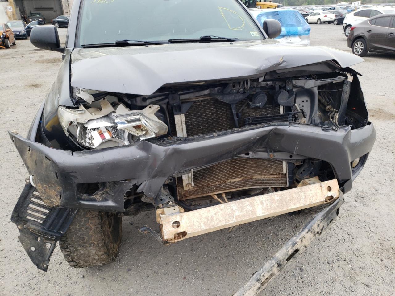 Photo 9 from auction – 2013 TOYOTA TACOMA with VIN 5TFUU4EN2DX076740
