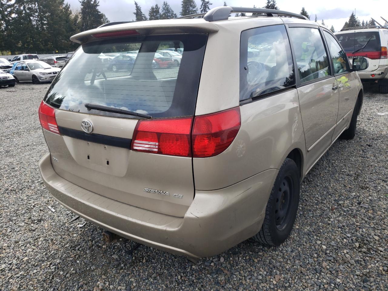Photo 4 from auction – 2004 TOYOTA SIENNA CE with VIN 5TDZA23C24S108001