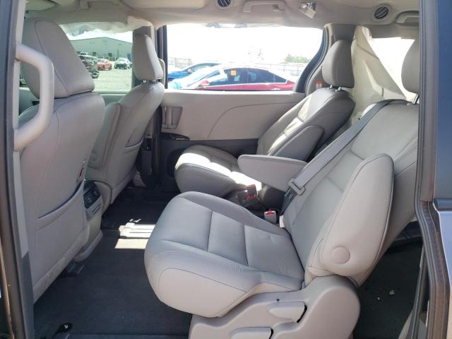 Photo 6 from auction – 2017 TOYOTA SIENNA XLE with VIN 5TDYZ3DC0HS783182