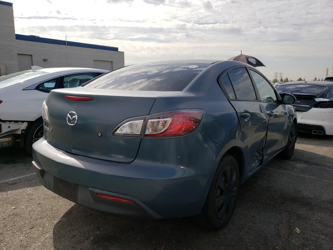 Photo 4 from auction – 2010 MAZDA 3 I with VIN JM1BL1SG0A1262192