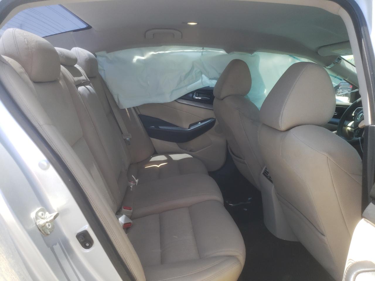 Photo 6 from auction – 2016 NISSAN MAXIMA 3.5 with VIN 1N4AA6AP2GC433169