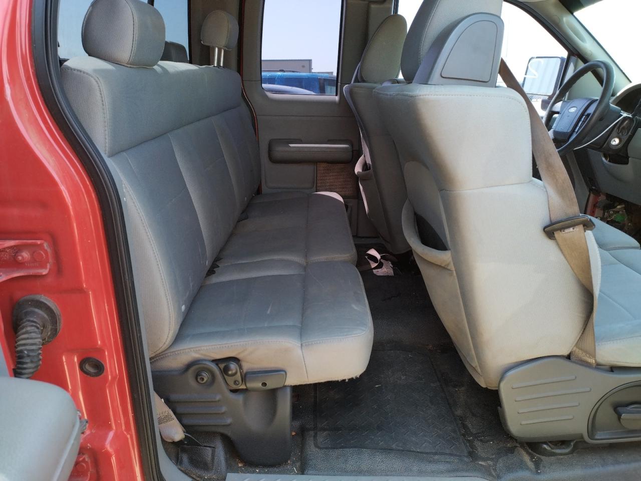 Photo 6 from auction – 2007 FORD F150 with VIN 1FTRX12W07FA31038