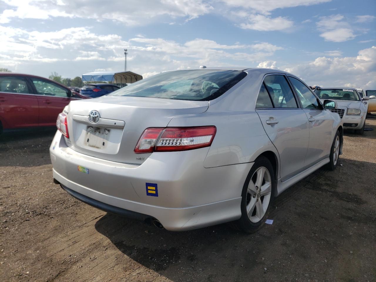 Photo 4 from auction – 2010 TOYOTA CAMRY BASE with VIN 4T1BF3EK9AU083971