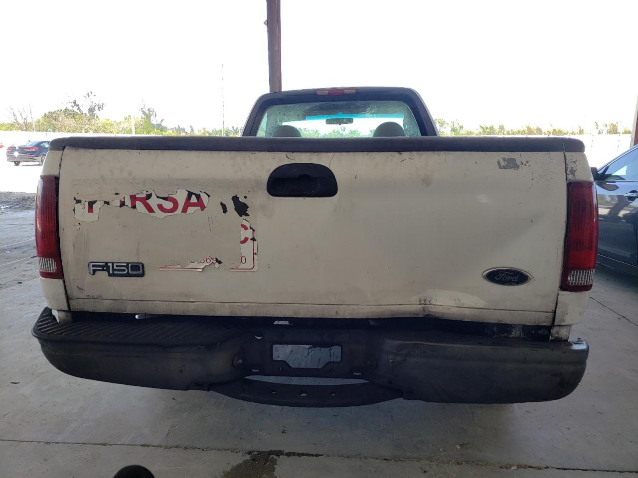 Photo 6 from auction – 2002 FORD F150 with VIN 1FTRF17L92KD70530