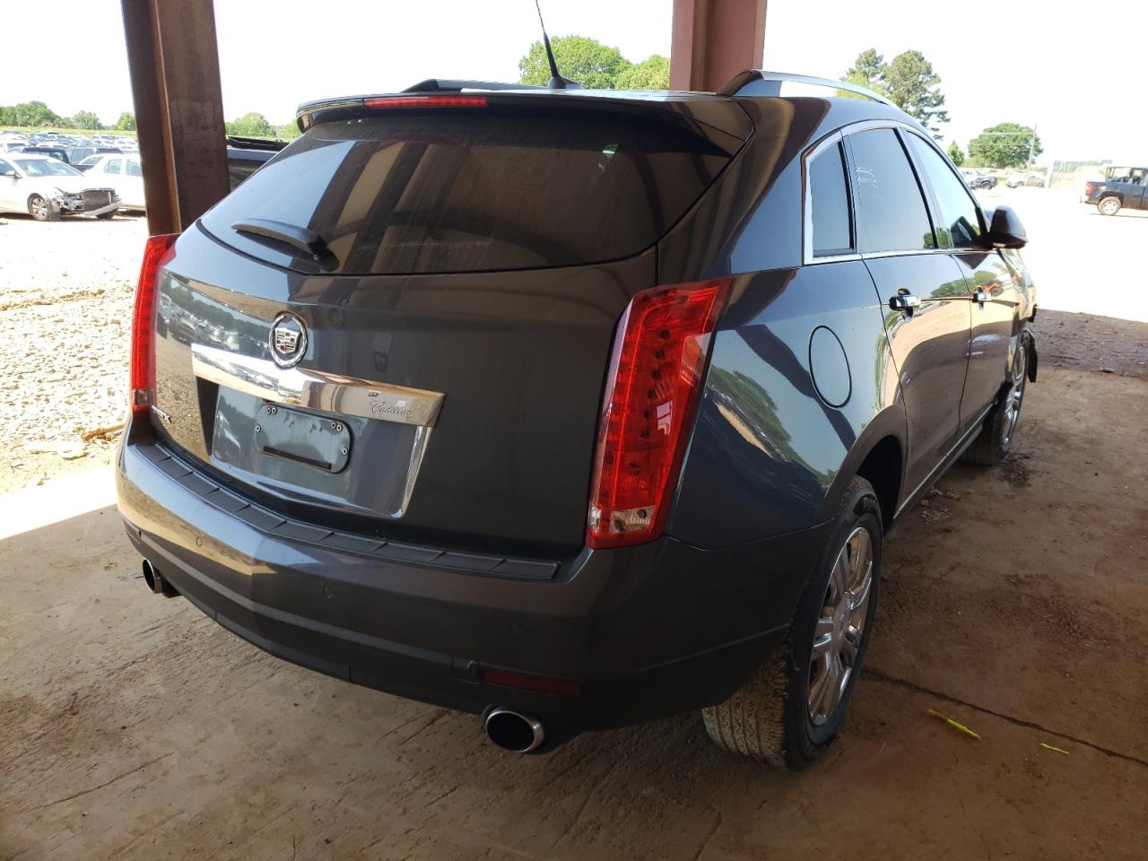 Photo 4 from auction – 2011 CADILLAC SRX LUXURY with VIN 3GYFNAEY5BS540708