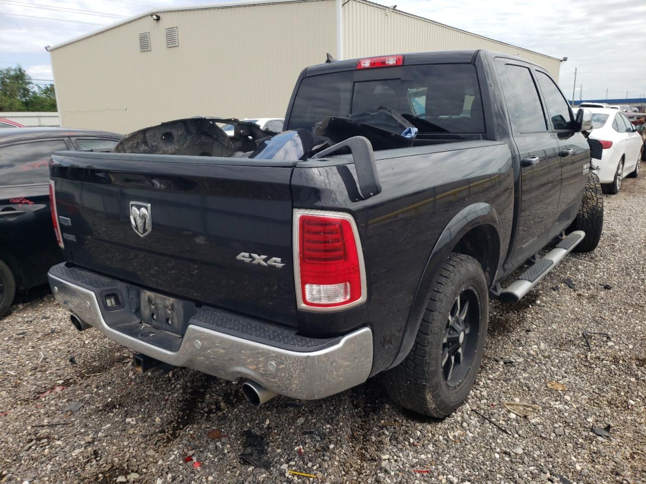 Photo 4 from auction – 2017 RAM 1500 LARAM with VIN 1C6RR7NT9HS593552