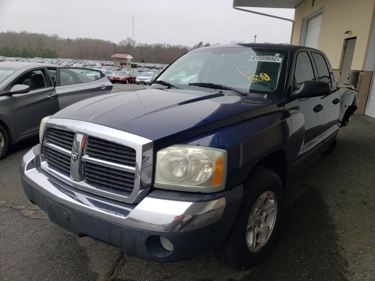 Photo 2 from auction – 2005 DODGE DAKOTA QUA with VIN 1D7HW48N05S115773