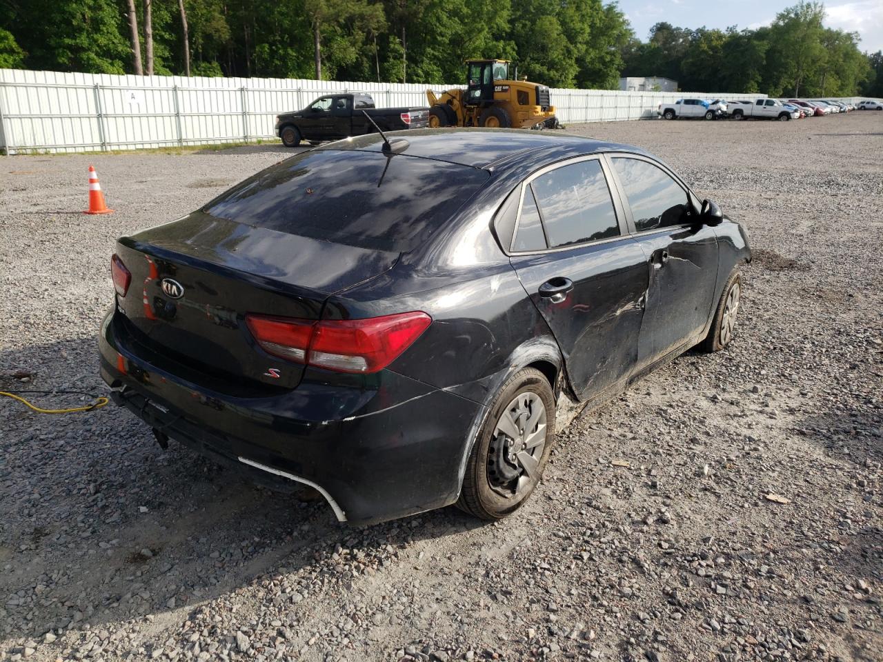 Photo 4 from auction – 2019 KIA RIO S with VIN 3KPA24AB5KE209346