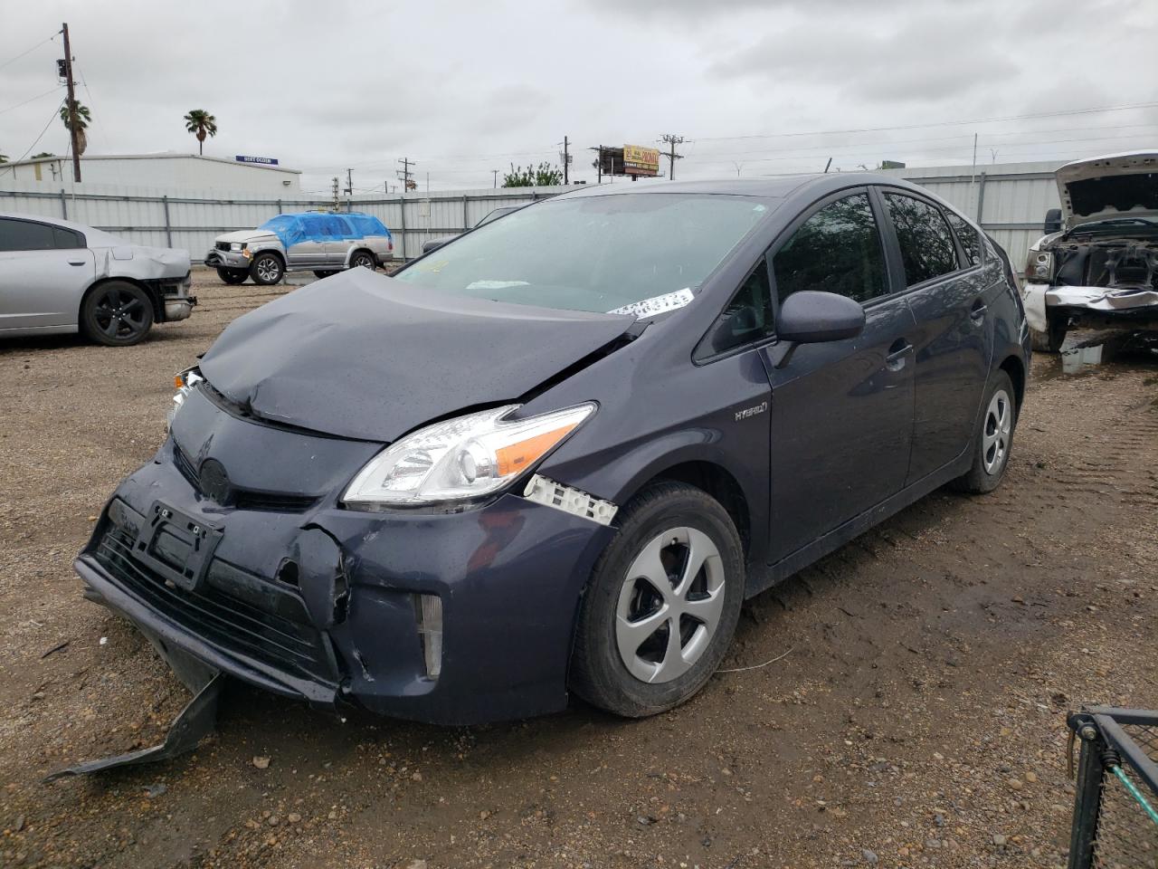 Photo 2 from auction – 2015 TOYOTA PRIUS with VIN JTDKN3DU7F1989166