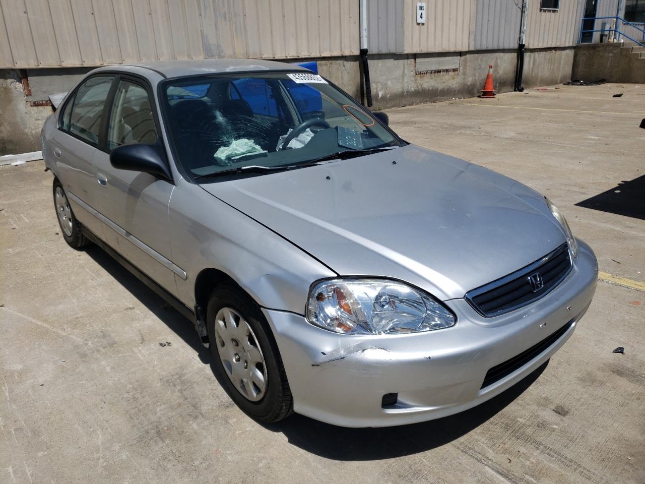 HONDA CIVIC BASE 2000 with VIN 2HGEJ6610YH578386 - Photo from auction