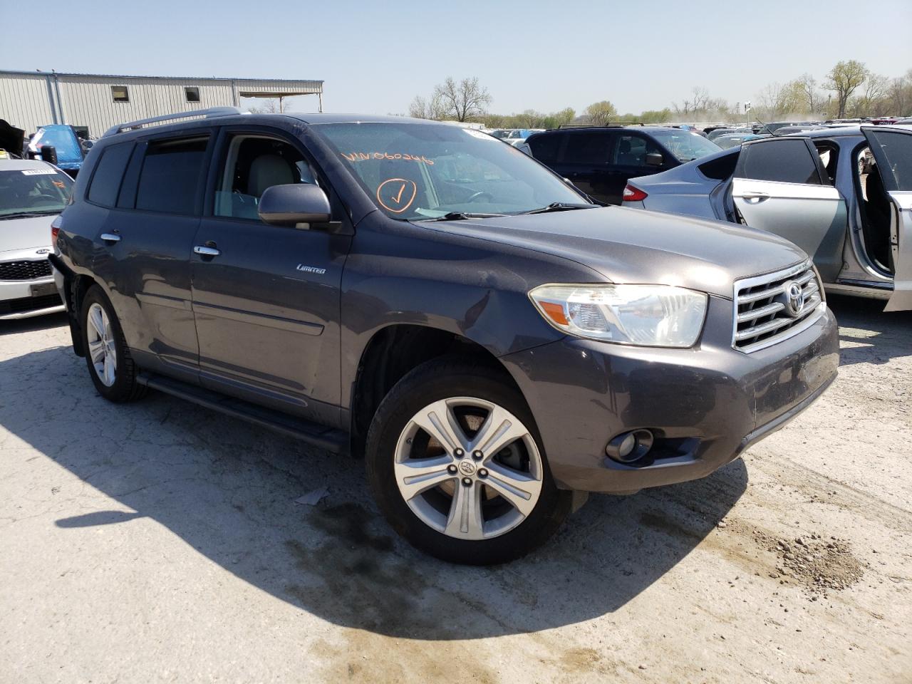 TOYOTA HIGHLANDER 2008 with VIN JTEES42AX82060246 - Photo from auction
