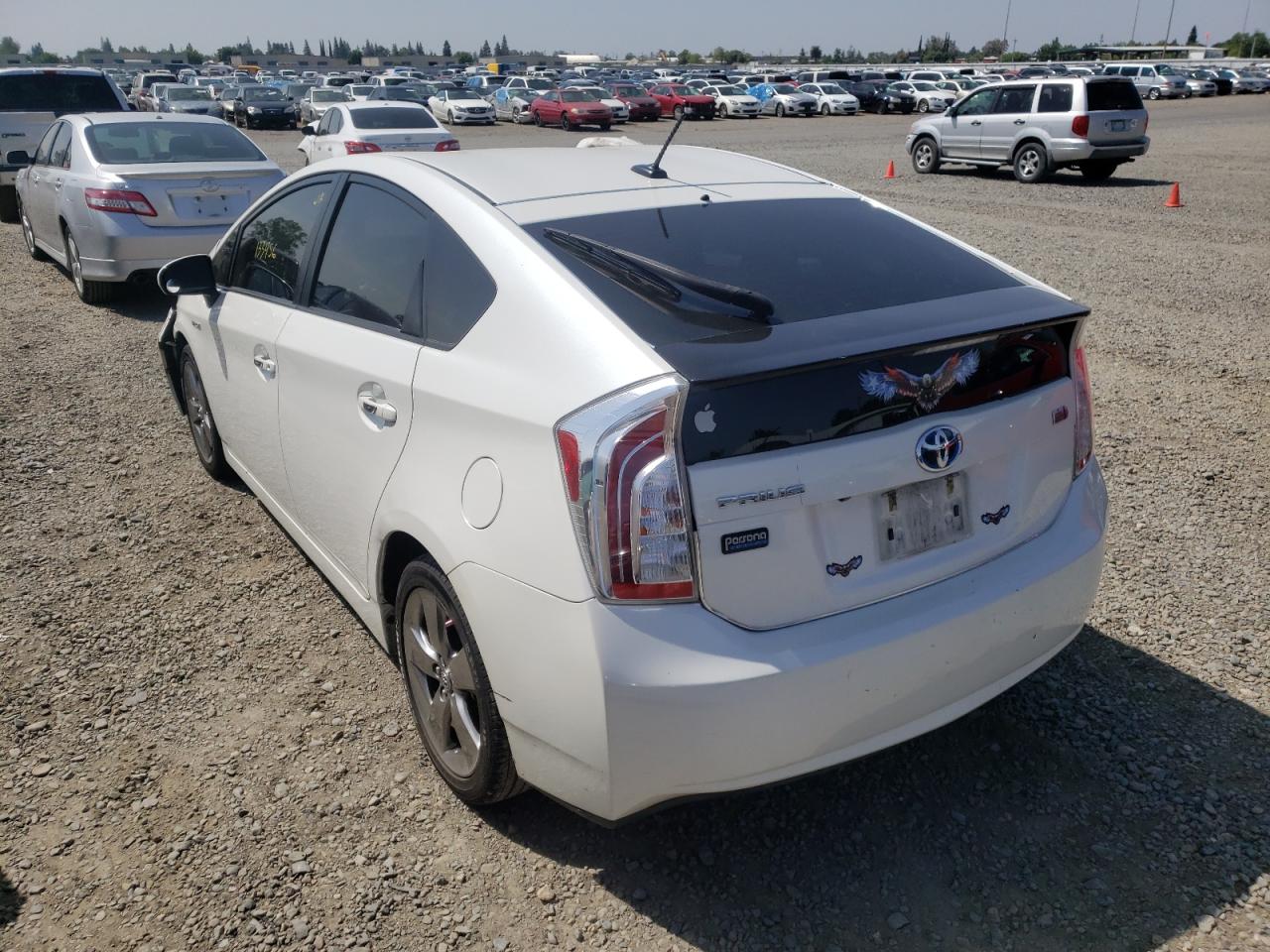 Photo 3 from auction – 2013 TOYOTA PRIUS with VIN JTDKN3DU4D5606189