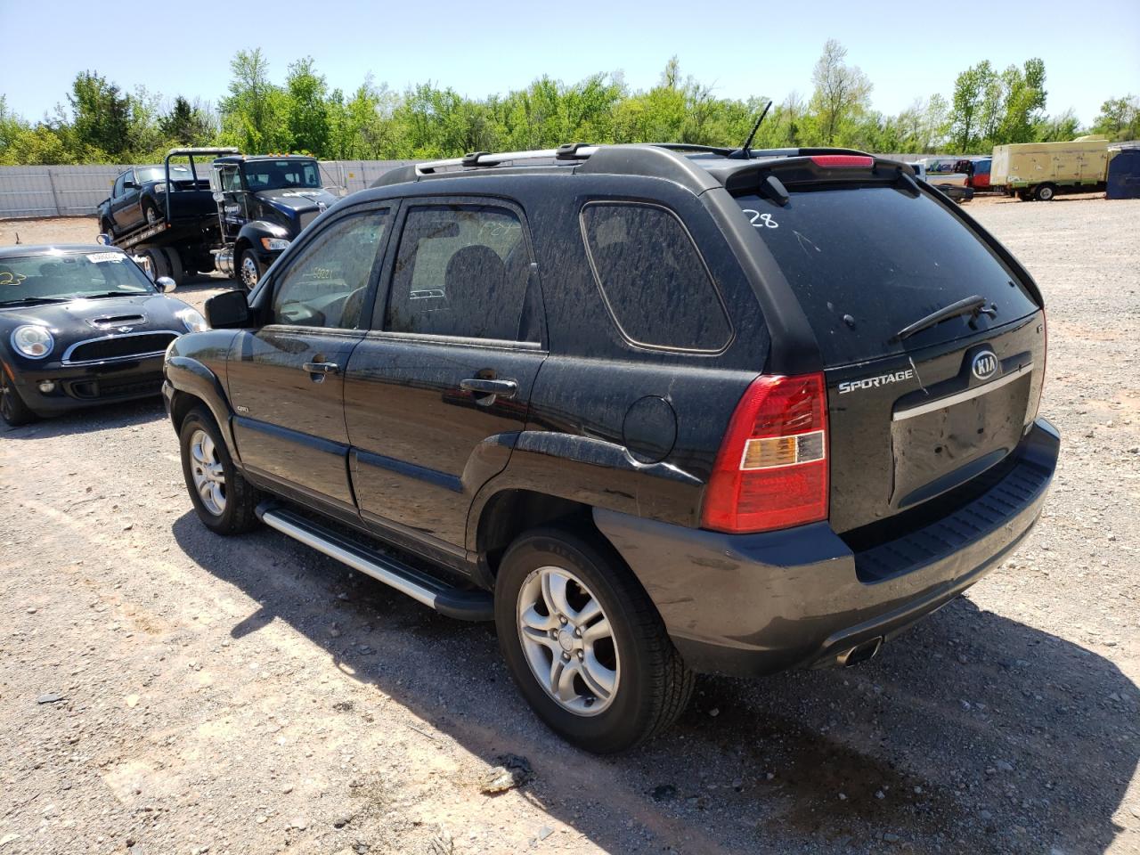 Photo 3 from auction – 2007 KIA SPORTAGE E with VIN KNDJE723377347619