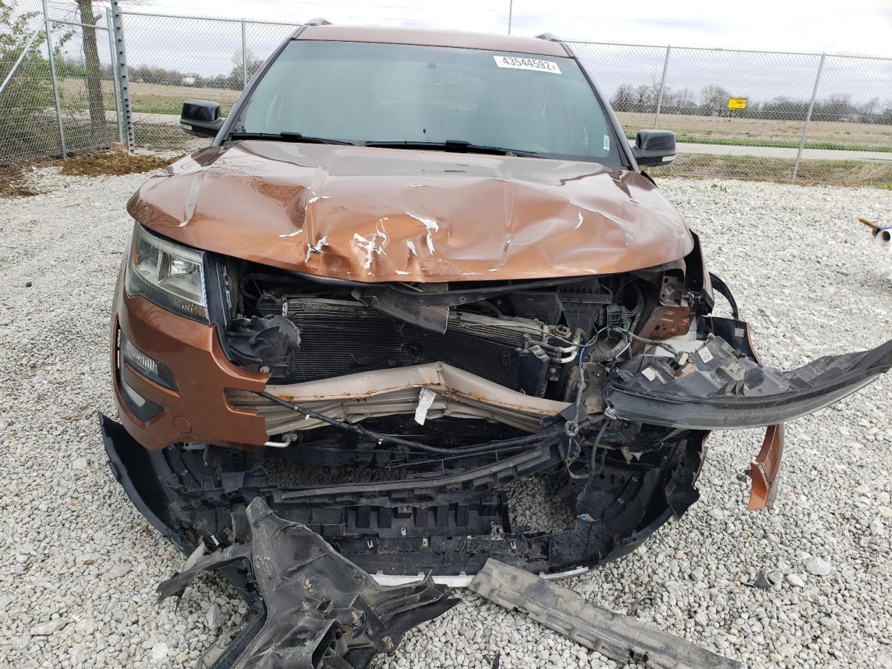 Photo 9 from auction – 2017 FORD EXPLORER X with VIN 1FM5K8D82HGA02698