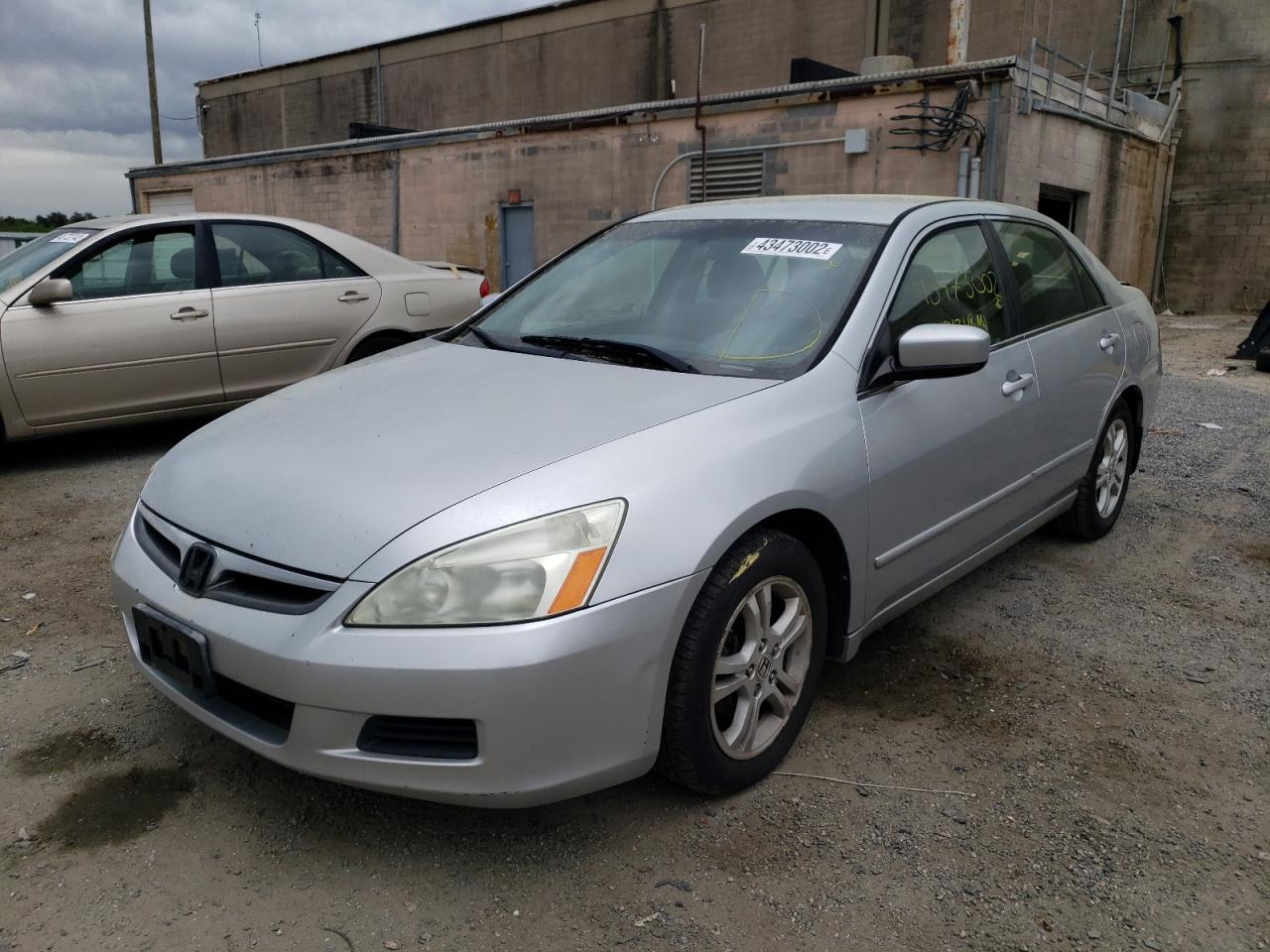 Photo 2 from auction – 2006 HONDA ACCORD SE with VIN 1HGCM55366A121380