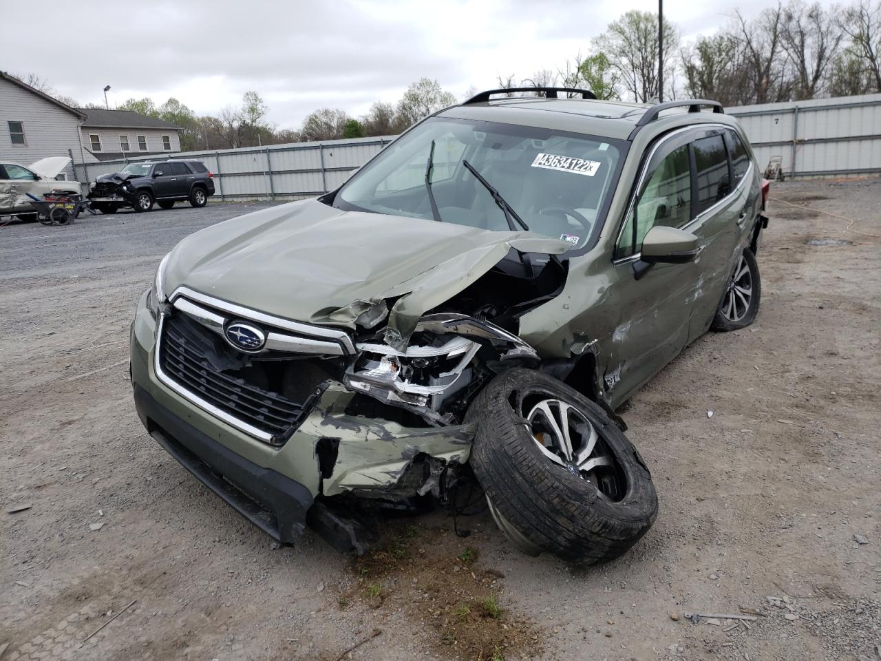 Photo 9 from auction – 2019 SUBARU FORESTER L with VIN JF2SKAUC2KH592892