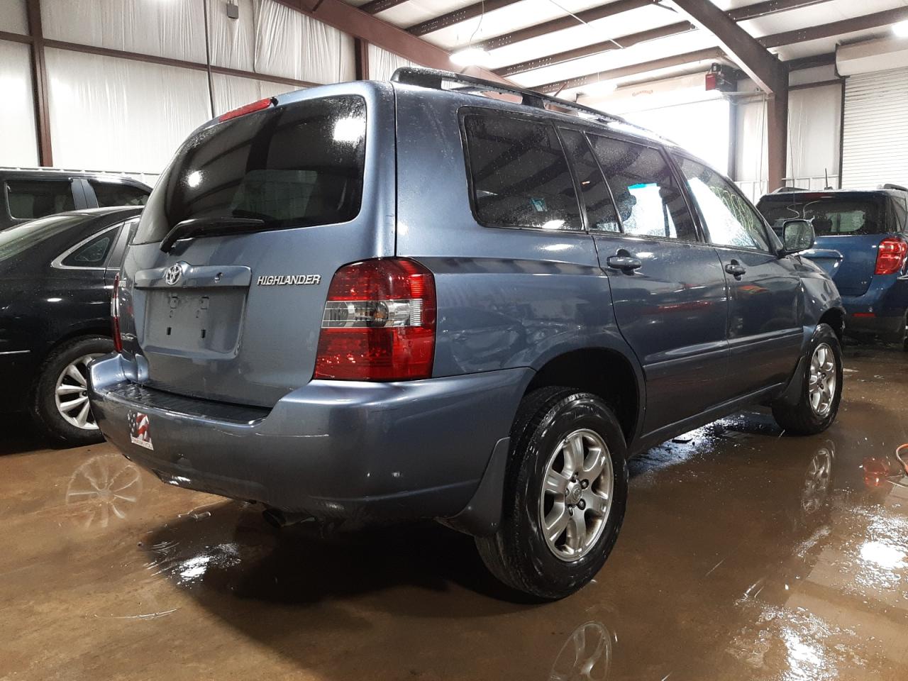 Photo 4 from auction – 2006 TOYOTA HIGHLANDER with VIN JTEEP21A760149952