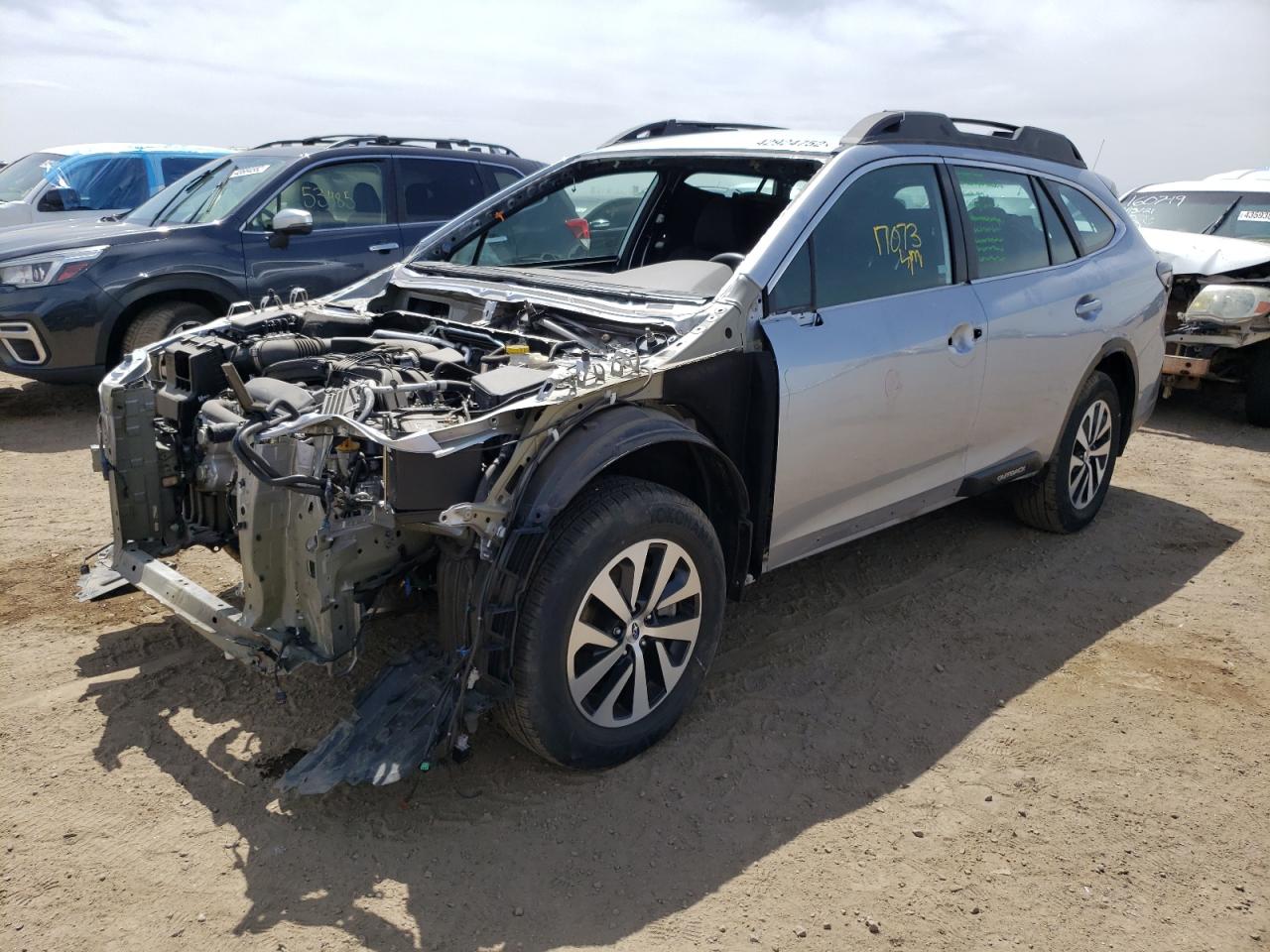 Photo 2 from auction – 2020 SUBARU OUTBACK with VIN 4S4BTAAC3L3263709