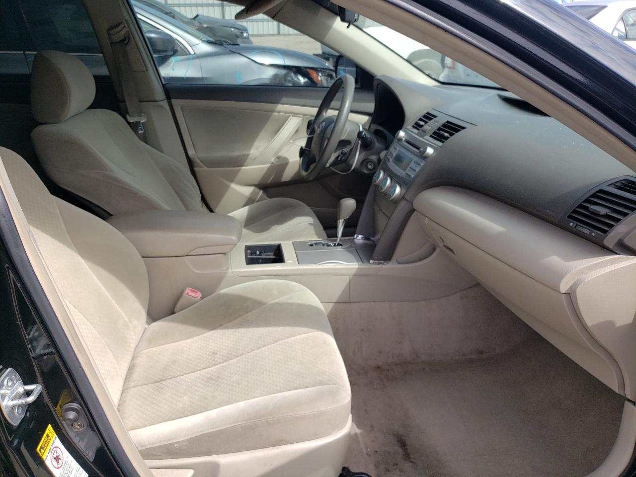 Photo 5 from auction – 2007 TOYOTA CAMRY CE with VIN 4T1BE46K17U053878