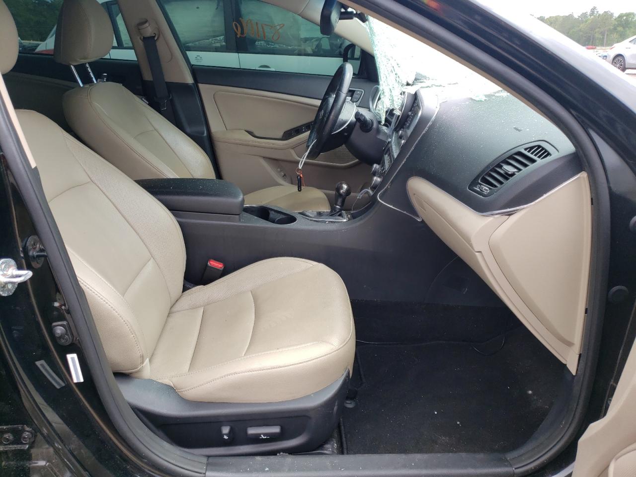 Фото 5 с аукциона – 2014 KIA OPTIMA EX с VIN 5XXGN4A77EG311580