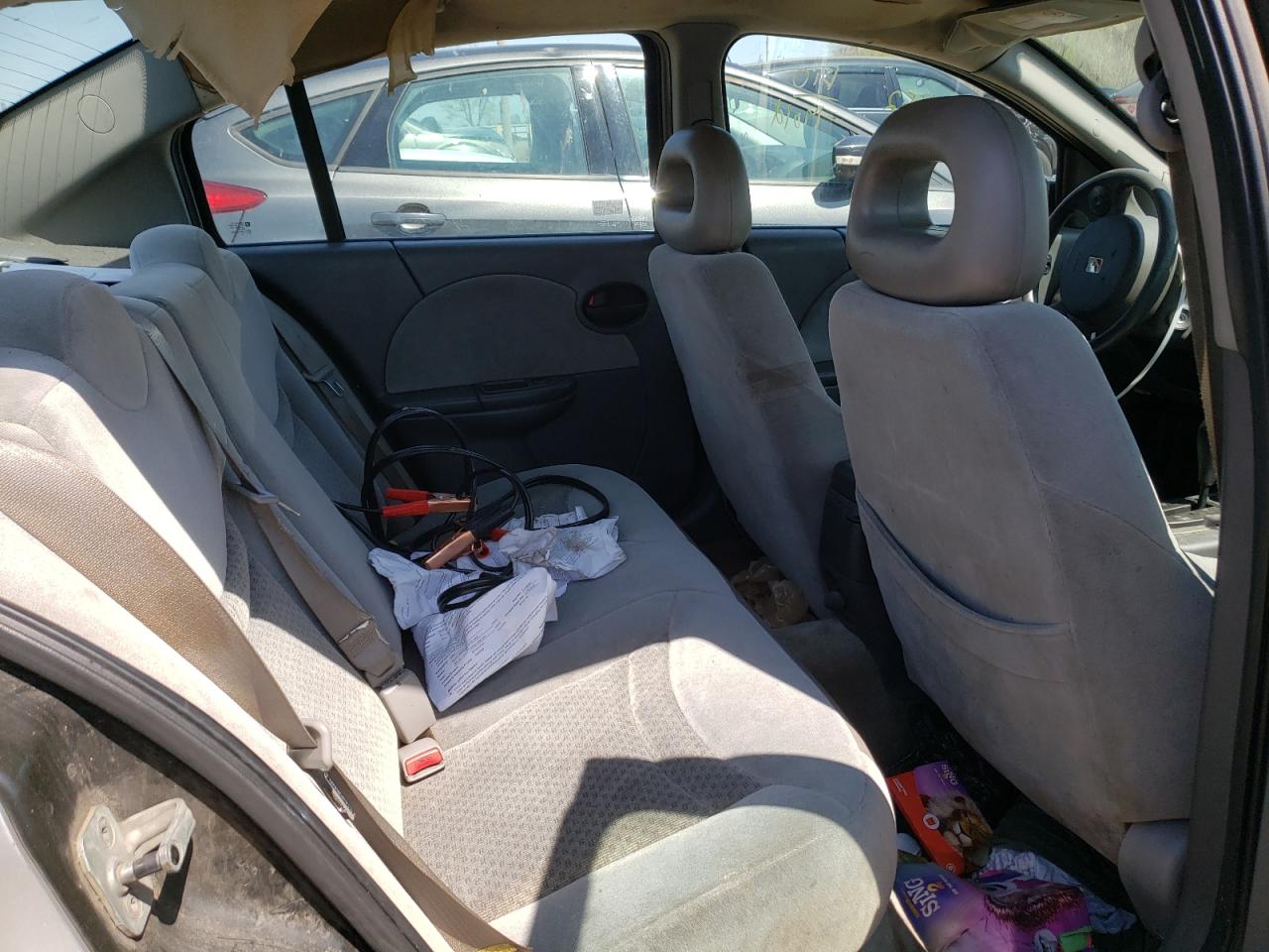 Photo 6 from auction – 2004 SATURN ION LEVEL with VIN 1G8AL52F44Z170772