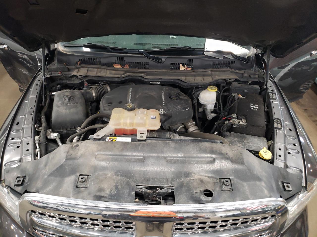 Photo 7 from auction – 2018 RAM 1500 LARAM with VIN 1C6RR7NMXJS252966