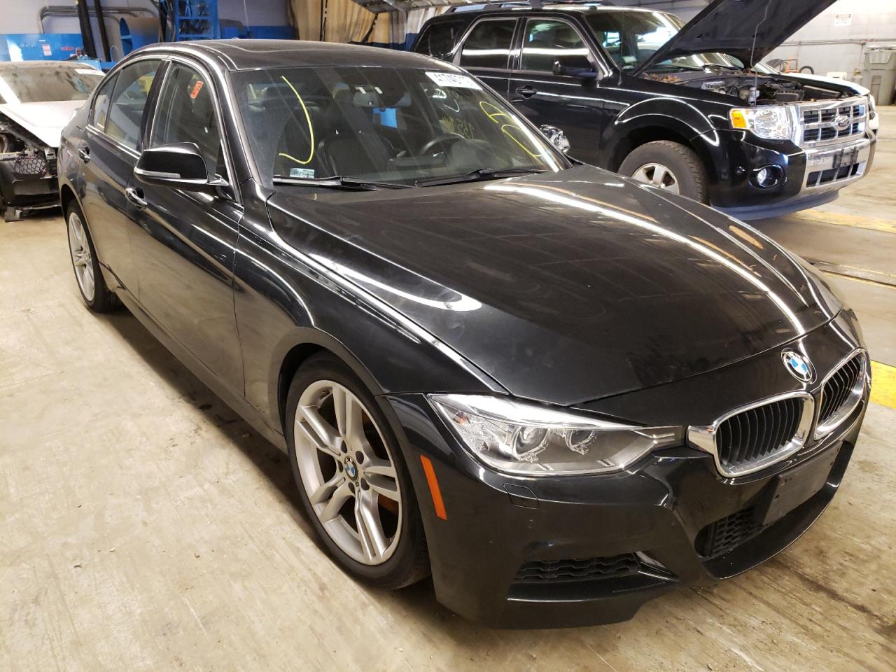 BMW 328 XI 2013 with VIN WBA3B3C57DF541384 - Photo from auction