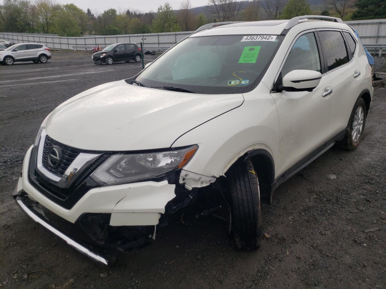 Photo 2 from auction – 2018 NISSAN ROGUE S with VIN 5N1AT2MV2JC818399