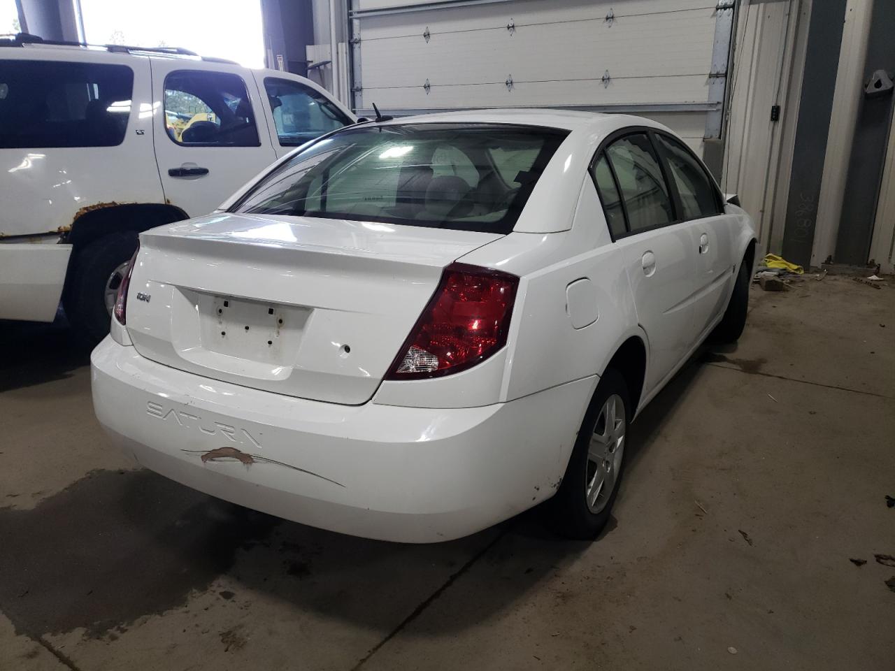 Photo 4 from auction – 2007 SATURN ION LEVEL with VIN 1G8AJ55F87Z130684
