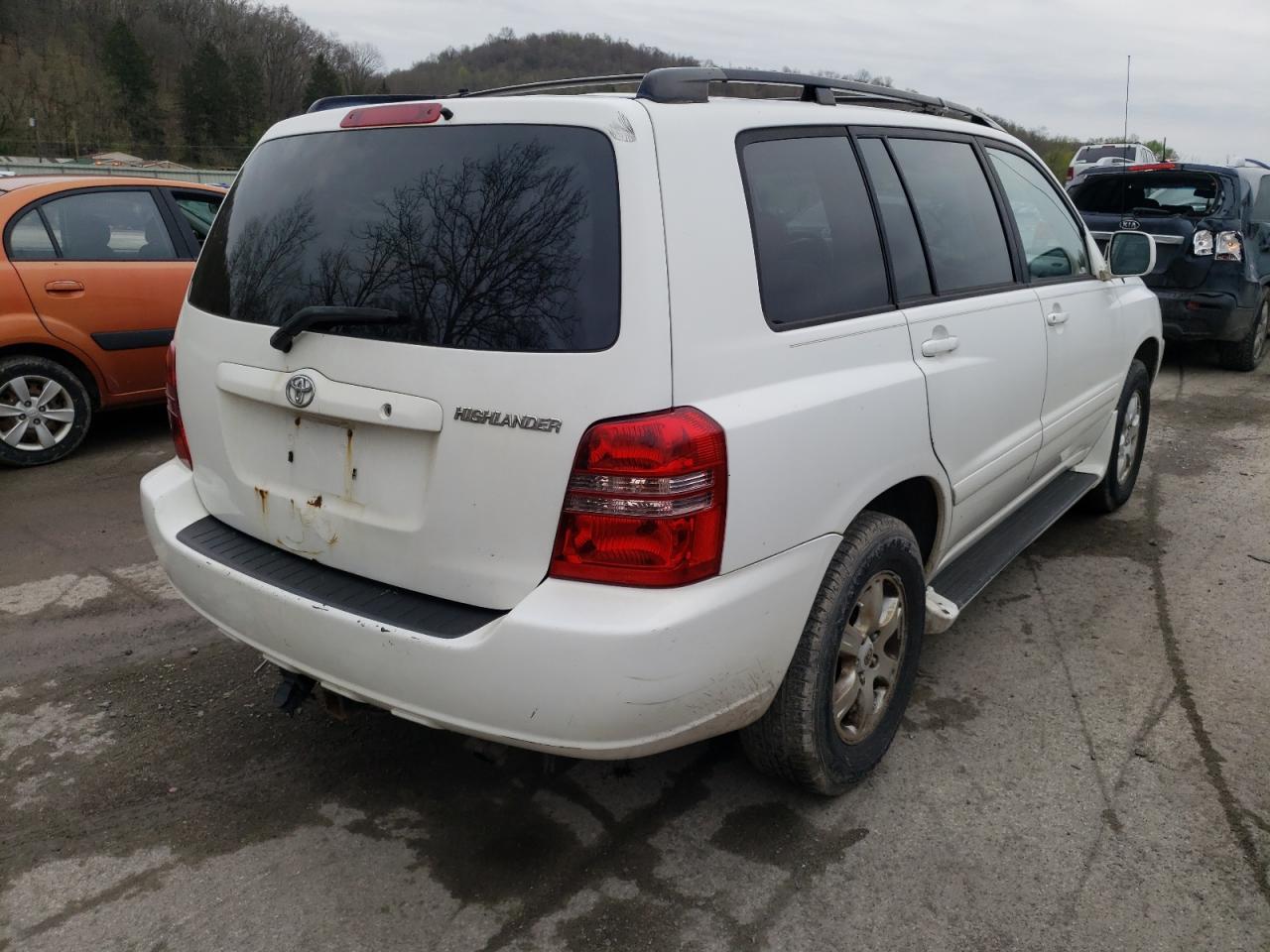 Foto 4 de la subasta – 2003 TOYOTA HIGHLANDER con VIN JTEHD21A030018783