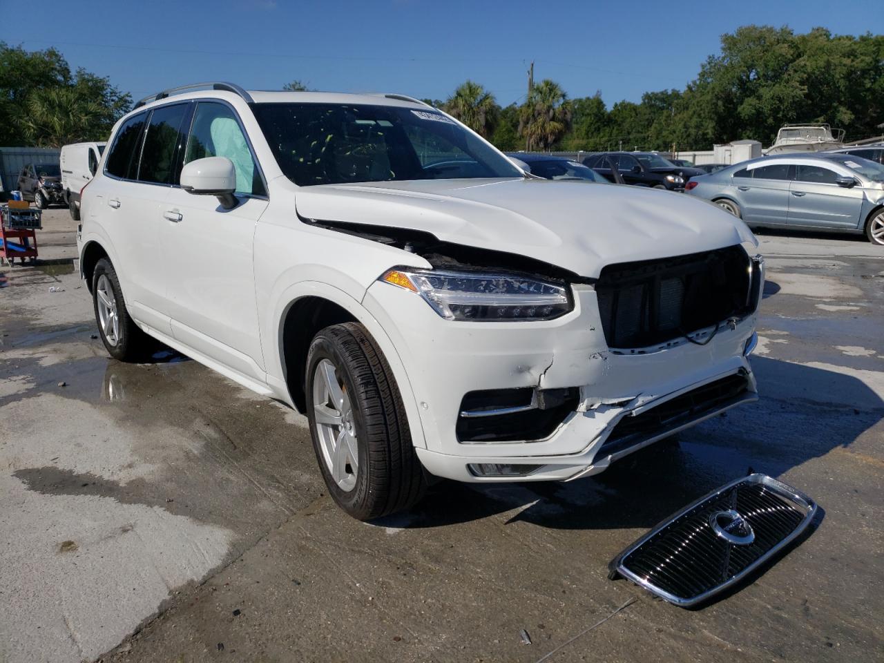 Photo 1 from auction – 2018 VOLVO XC90 T5 with VIN YV4102CKXJ1338706