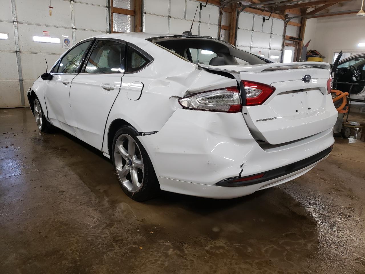 Photo 3 from auction – 2016 FORD FUSION S with VIN 3FA6P0G72GR191607