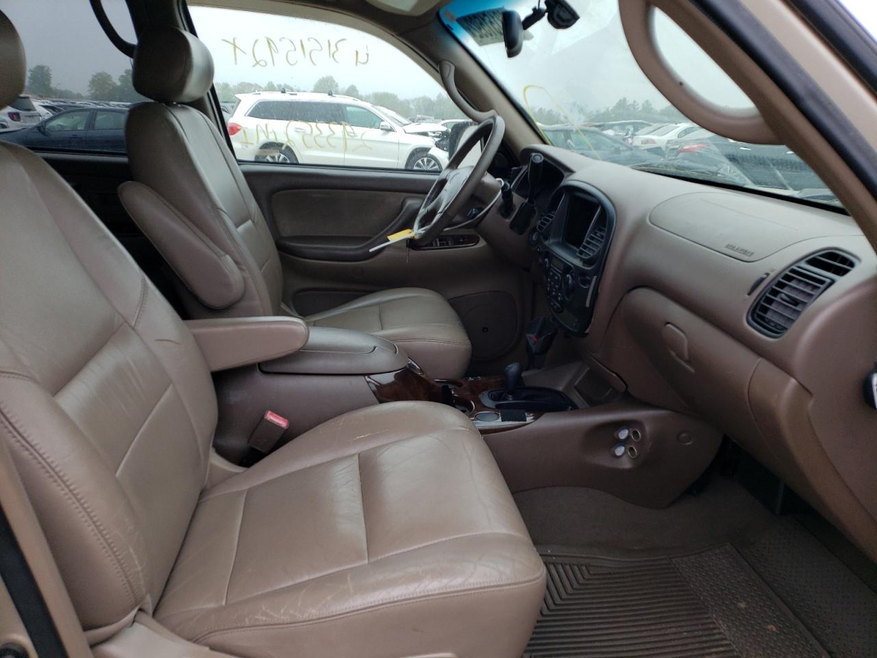 Photo 5 from auction – 2002 TOYOTA SEQUOIA SR with VIN 5TDBT44A12S098014