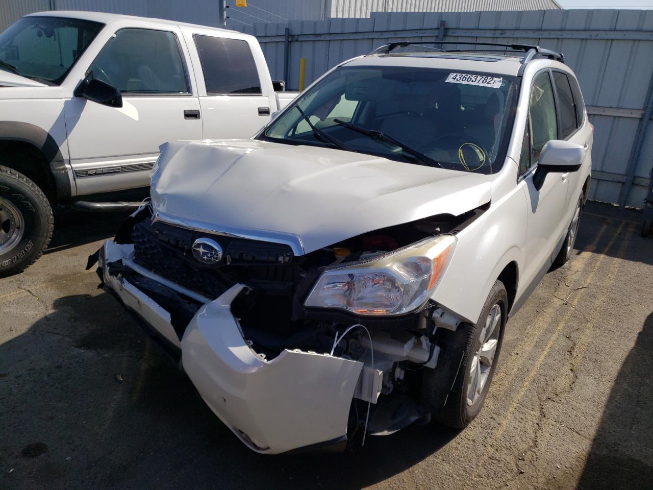 Photo 2 from auction – 2015 SUBARU FORESTER 2 with VIN JF2SJAHC4FH488861