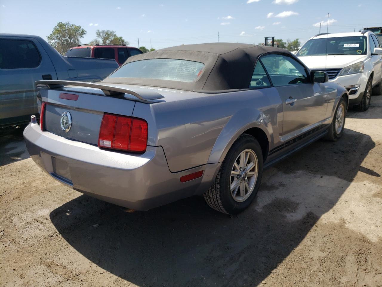Photo 4 from auction – 2006 FORD MUSTANG with VIN 1ZVFT84N065102431