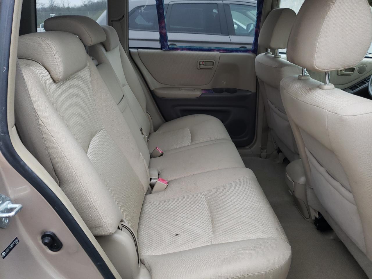 Photo 6 from auction – 2005 TOYOTA HIGHLANDER with VIN JTEEP21A850135041