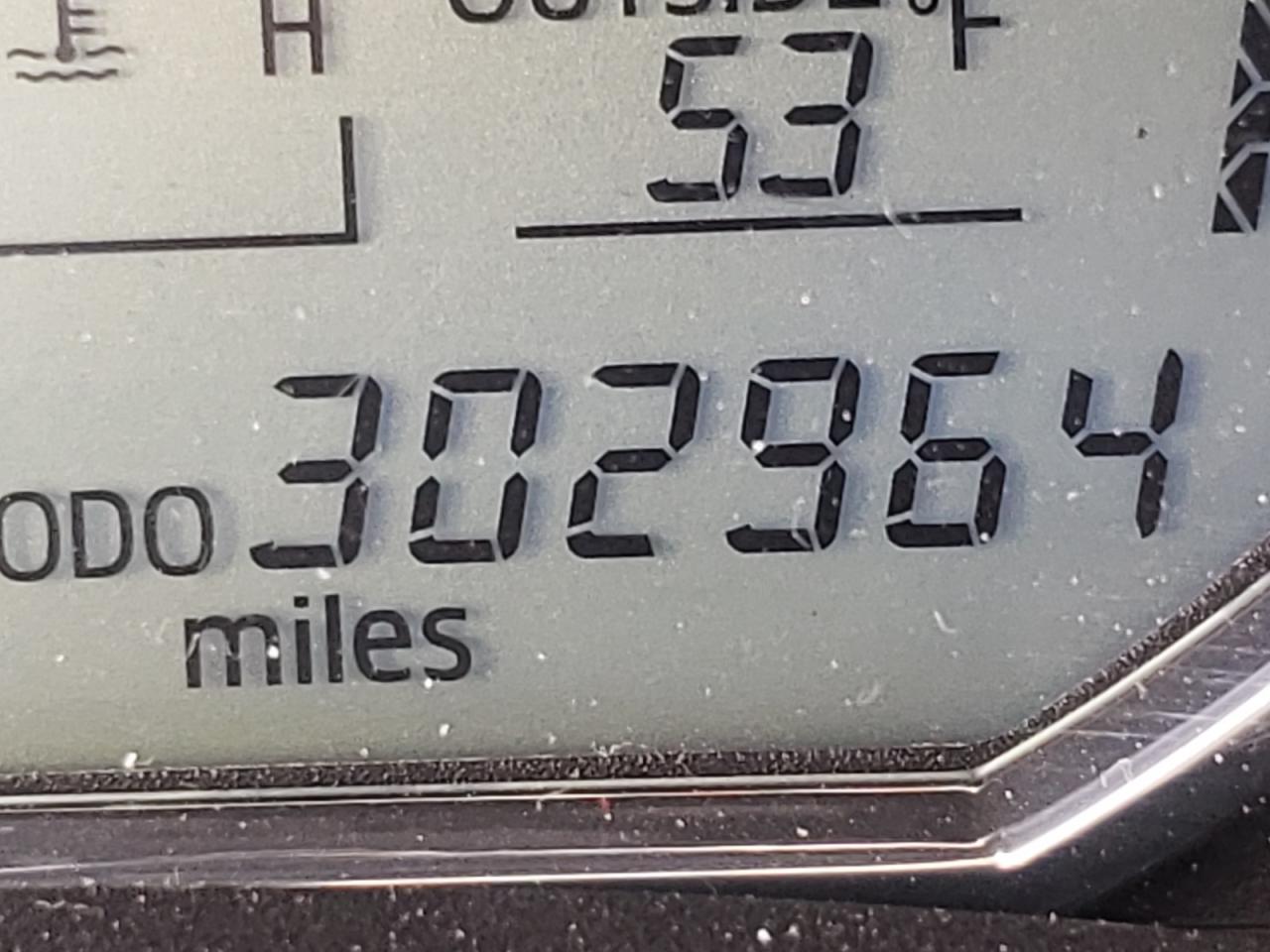 Photo 8 from auction – 2015 TOYOTA COROLLA L with VIN 2T1BURHE9FC340084