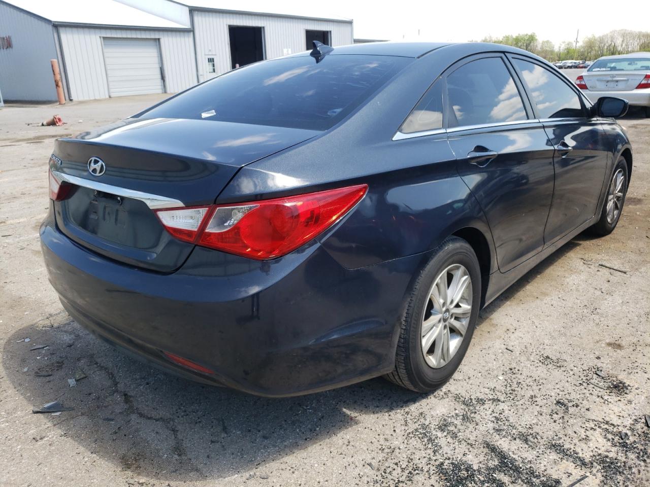Photo 4 from auction – 2012 HYUNDAI SONATA GLS with VIN 5NPEB4ACXCH320921