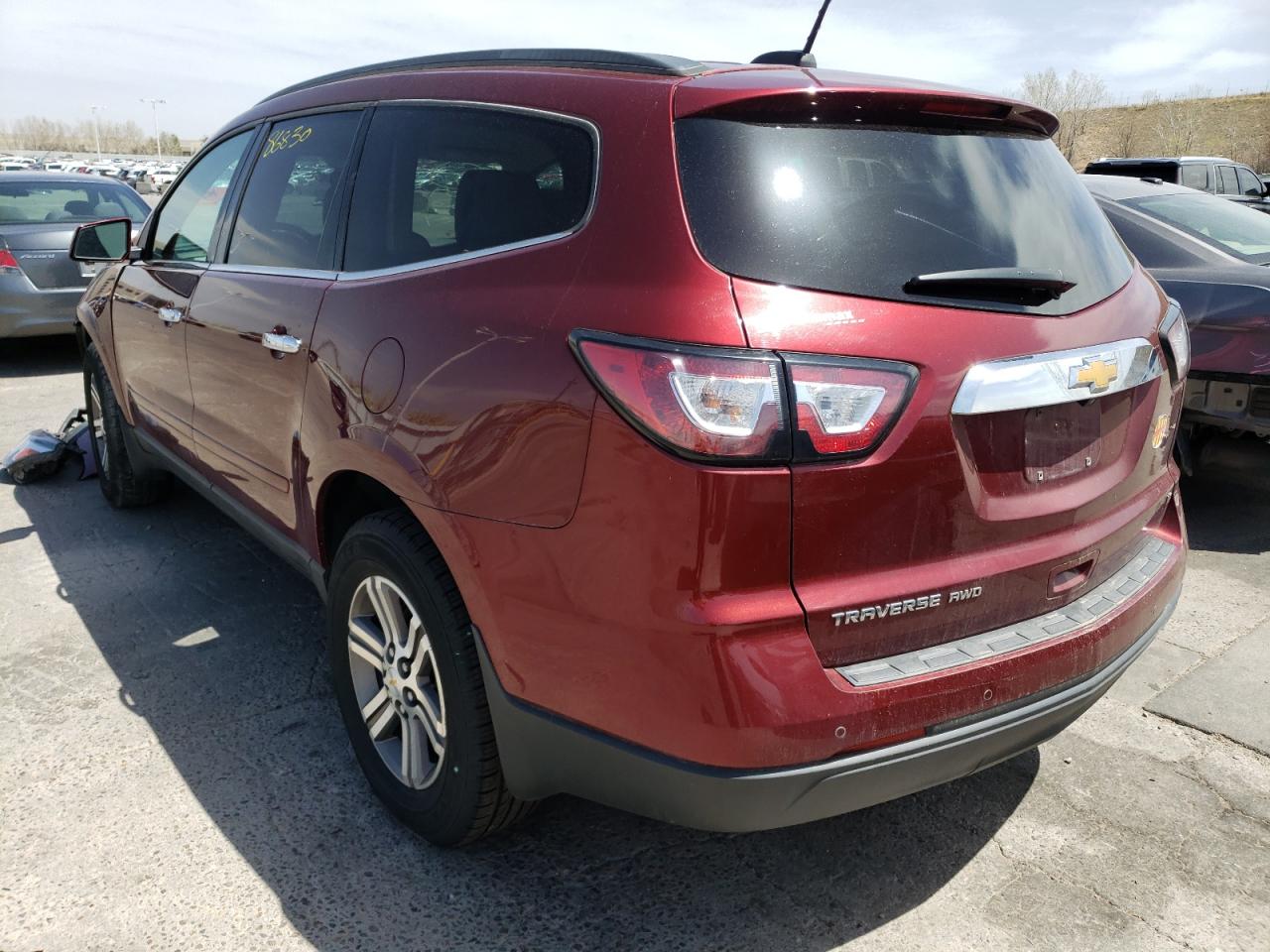 Photo 3 from auction – 2017 CHEVROLET TRAVERSE L with VIN 1GNKVHKD0HJ208675