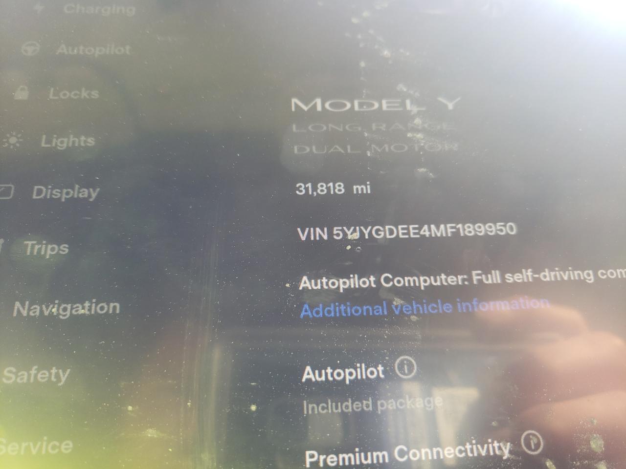 Photo 8 from auction – 2021 TESLA MODEL Y with VIN 5YJYGDEE4MF189950