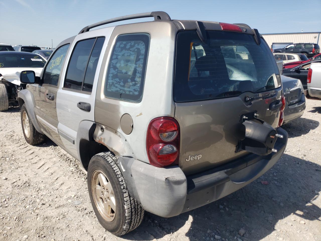 Photo 3 from auction – 2003 JEEP LIBERTY SP with VIN 1J4GK48K73W602718